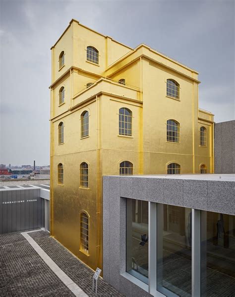 fondazione prada rem koolhaas.